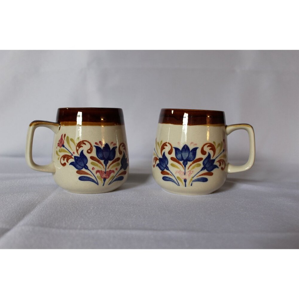 Rare Vintage Armbee Stoneware Otagiri Mugs